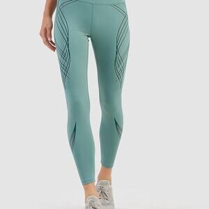 Freely Abbey 7/8 Leggings